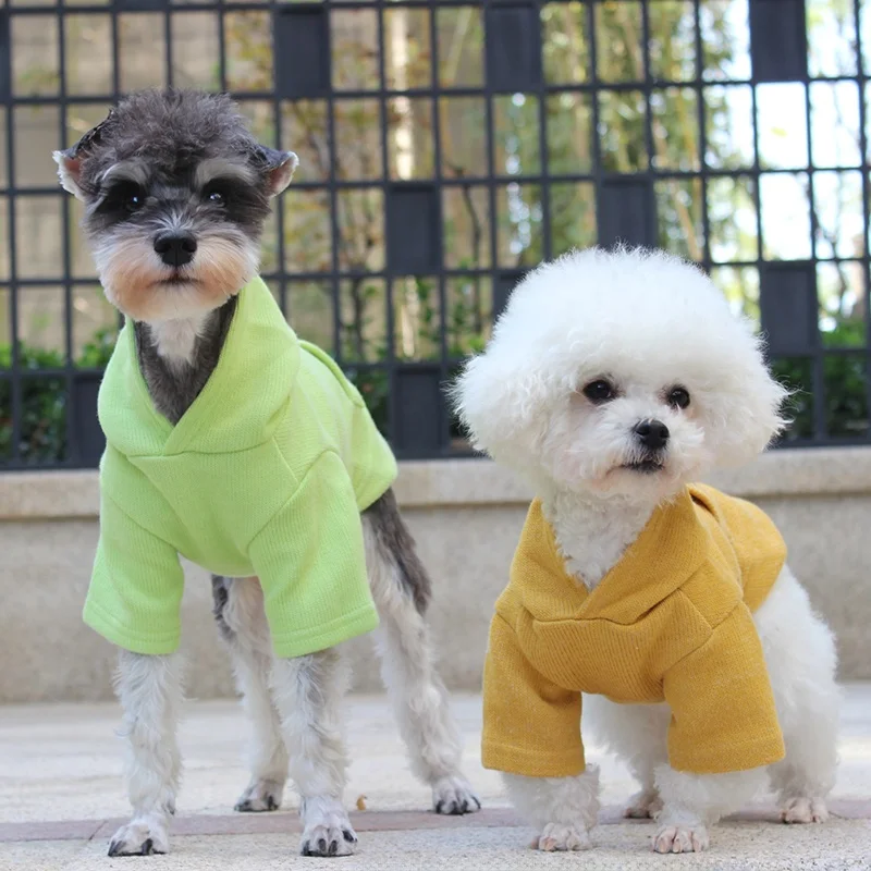 犬のお散歩グッズをコスパ良く揃える方法：ユニセックス 猫犬用フード付きスウェットシャツ【秋冬用・無地・パッチデザイン】