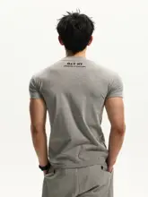 メンズフィットネスTシャツ【ショートスリーブ・スリムフィット・洗練されたデザイン】