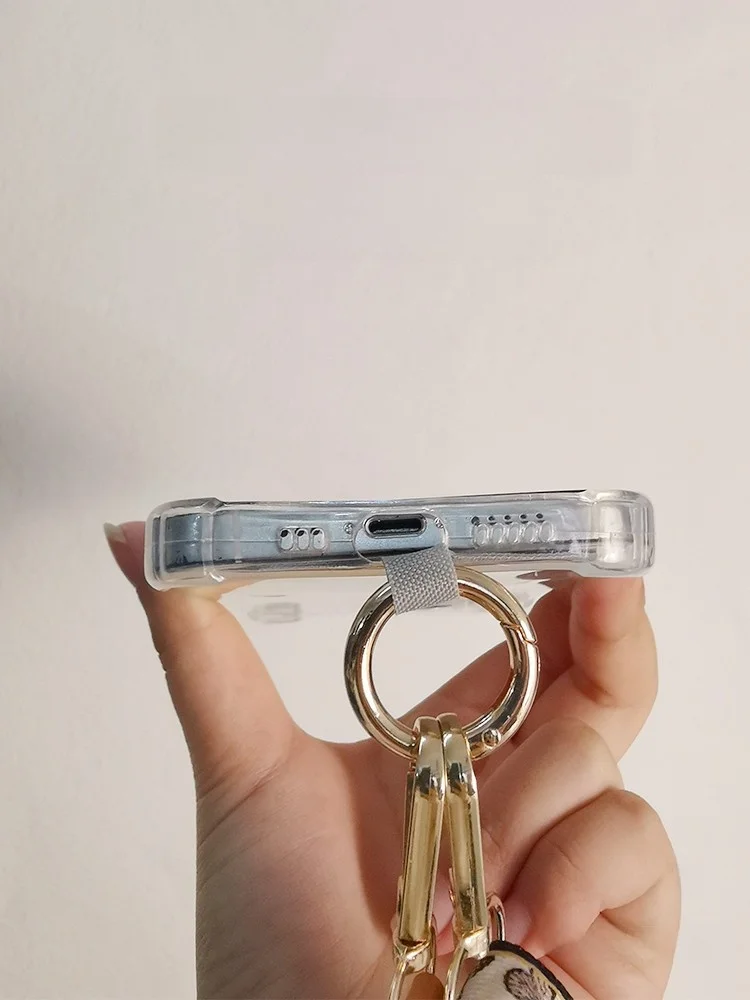 スマホショルダー おしゃれに迷ったとき、どう選ぶ？