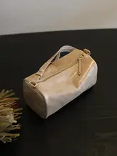 春夏用 本革製ハンドバッグ【油蝋牛革・ボストン型・ショルダーバッグ】
