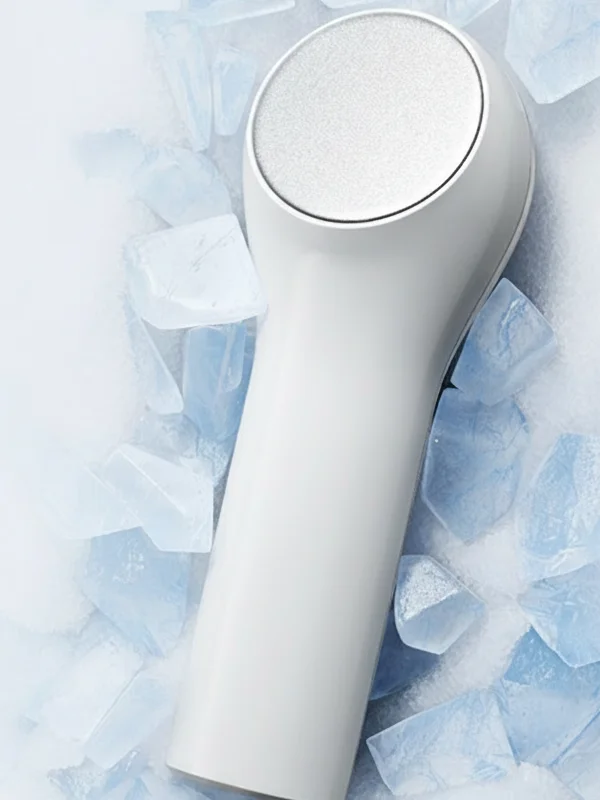 フェイスラインを整えるには、アイスボール美顔器が今最強？