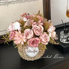 フレンチレトロな造花ローズの小さな花束