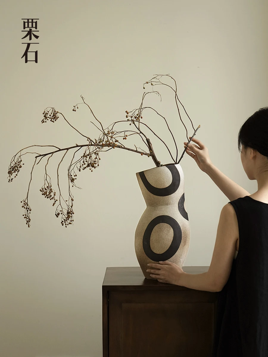 TAOで揃えるミニマリスト部屋づくりアイテム｜完全ガイド