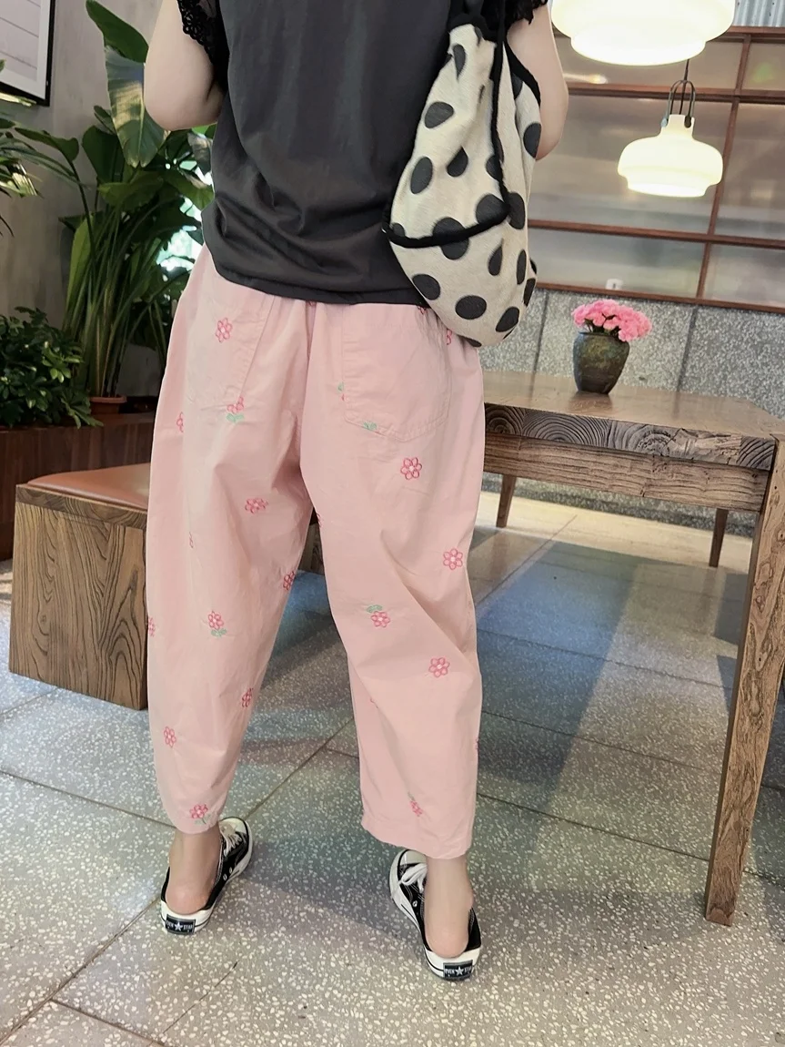 くすみピンクのパンツはどんな感じ？アフタヌーンティーにぴったりなギャルスタイルの秘密とは？