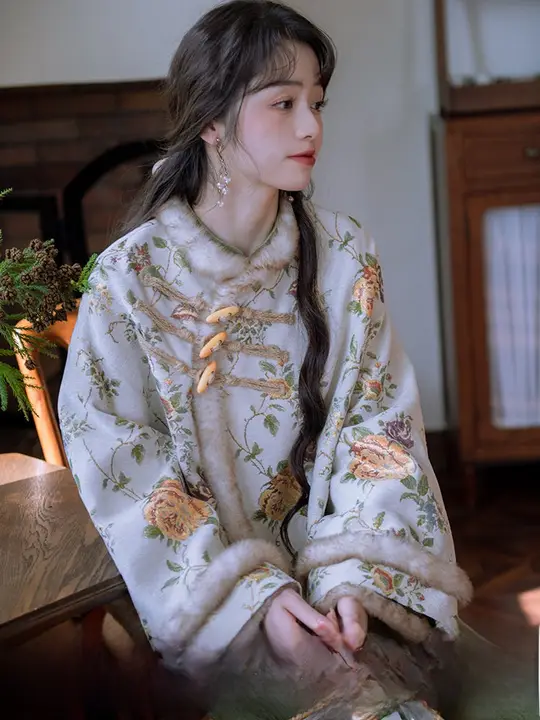 復古刺繍デザイン改良チャイナドレス風コート【加絨素材】