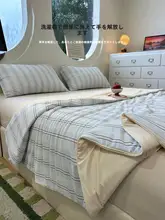 ストライプデザインの涼感アイスシルク夏用掛け布団【機械洗浄可能・二人用】