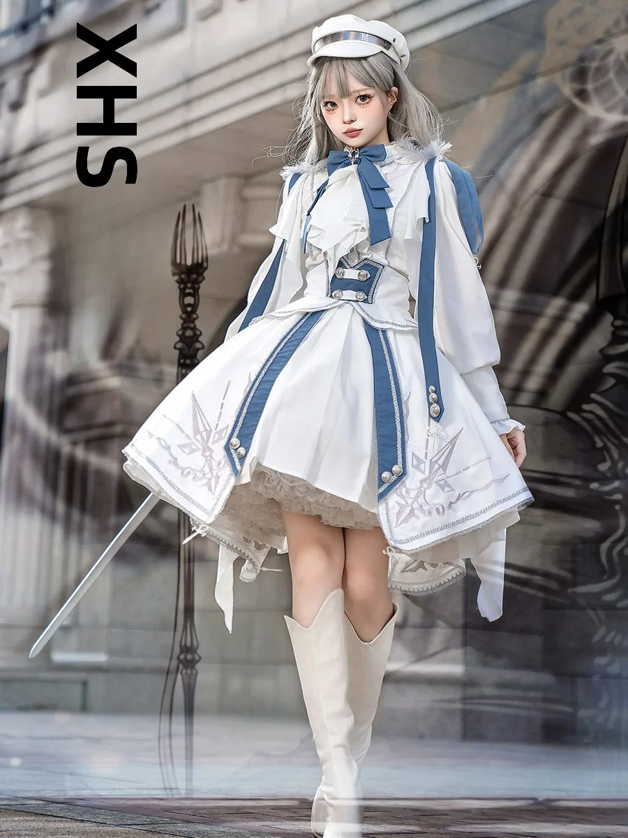 かっこいい服装 女子 に必要な「星輝騎士風のヴィンテージコスチューム」は？