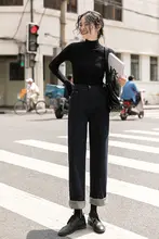 ハイネックニットトップス【秋冬用・厚手・ブラック・ホワイト】