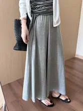 女性らしいAラインの軽やかなスカート【高腰・シルエットアップ】