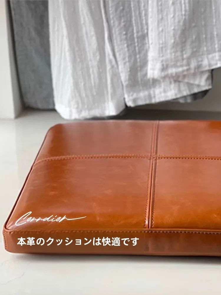 本革製ソファクッション：鴨羽毛入りウッドフレームで実現する極上の座り心地