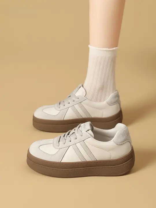 厚底トレーニングシューズ【レディース・カジュアル・秋用・シンプルデザイン】