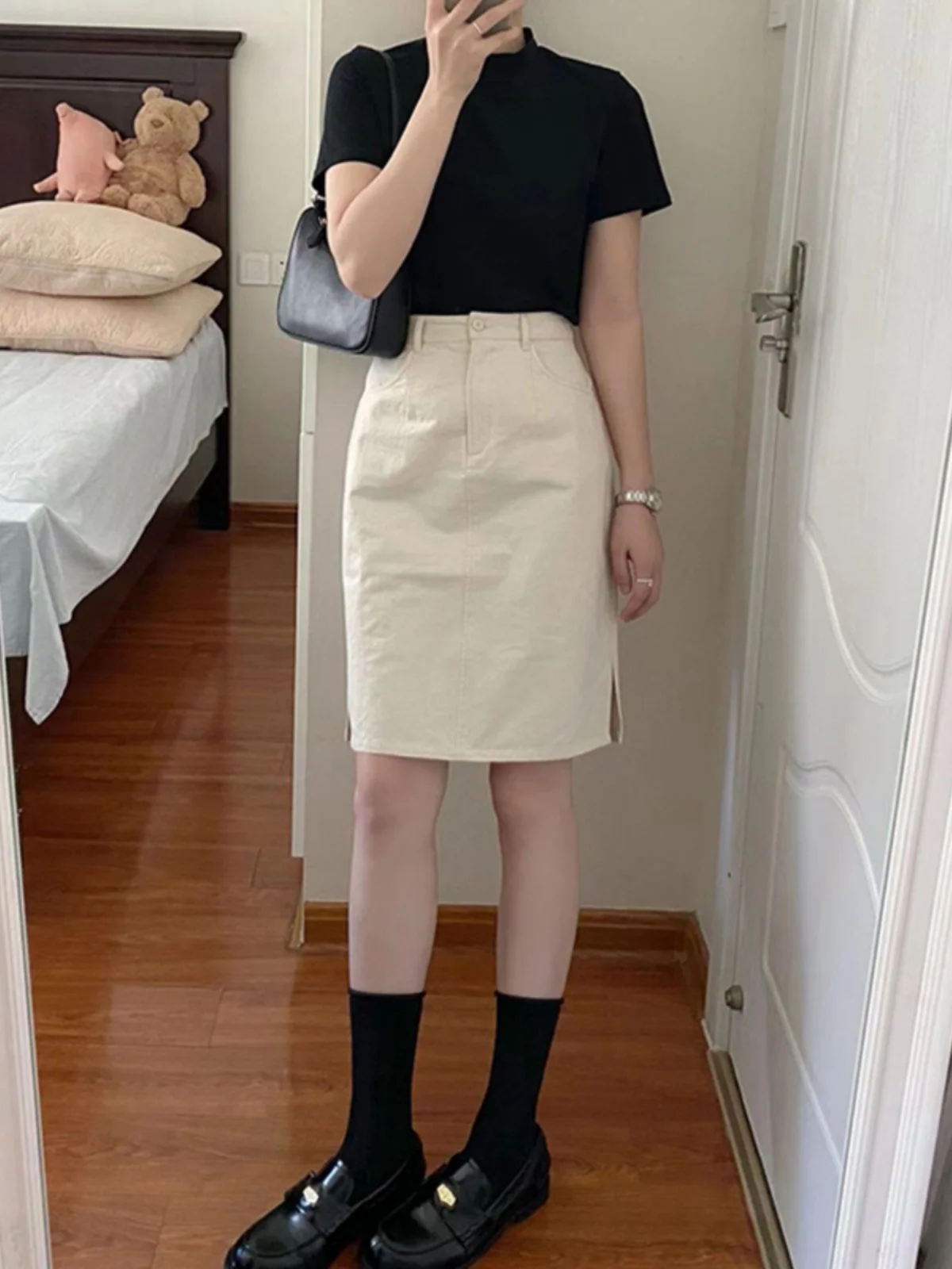 量産型女子 コーデ おすすめ3選：日常からオフィスまで、実際の生活で使えるシンプルで安心のスタイリング