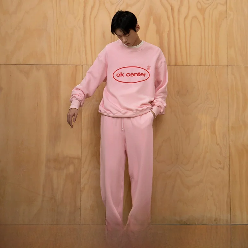 グレー スウェットパンツ と ピンク スウェットパンツ、どちらが今、もっともおすすめなの？