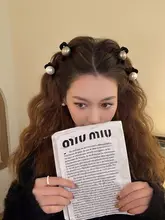 グレー調パールのサイドアップヘアクリップ【エレガント・シャーククリップ】
