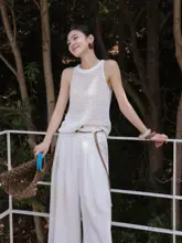 優雅なデザインのノースリーブ透かし編みニットトップス【アイボリー・夏用】