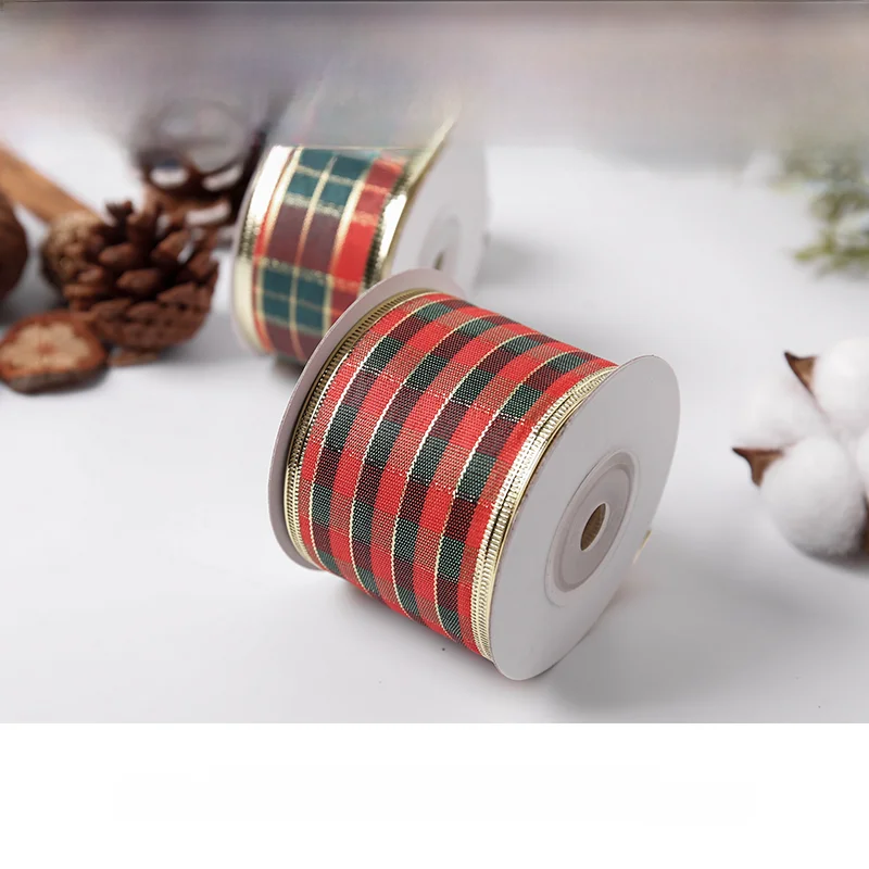 スコットランド製 クリスマス用リボンの特徴と実用シーン