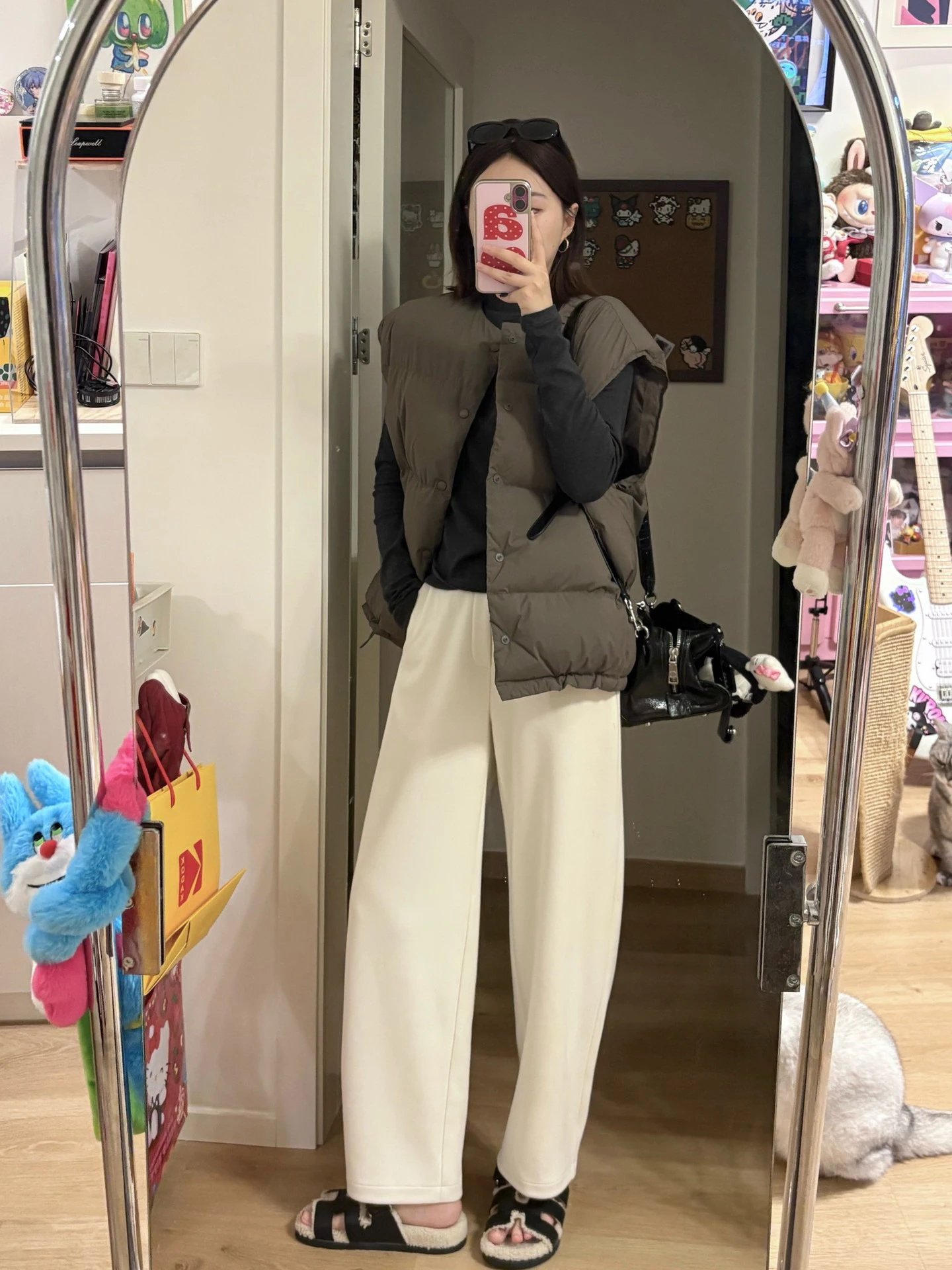 ニットパンツの着こなしで失敗しない方法は？