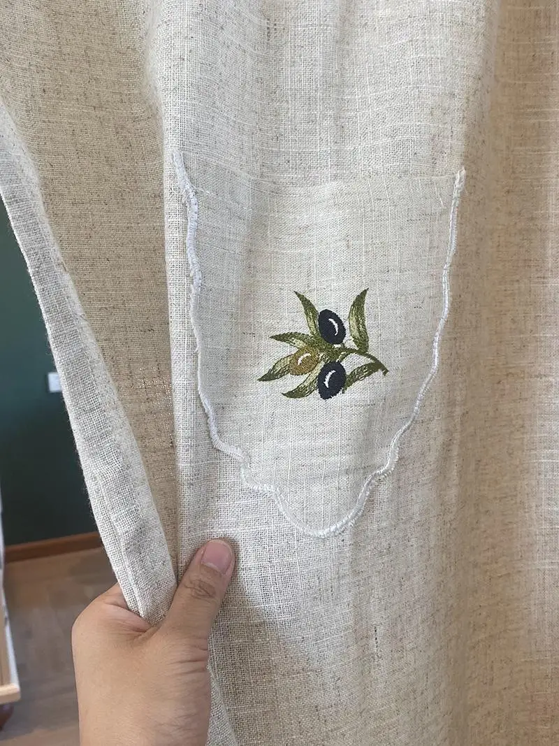 南仏の風景を家に持ってくるには？ギリシャオリーブの枝刺繍リネンカーテンの選び方