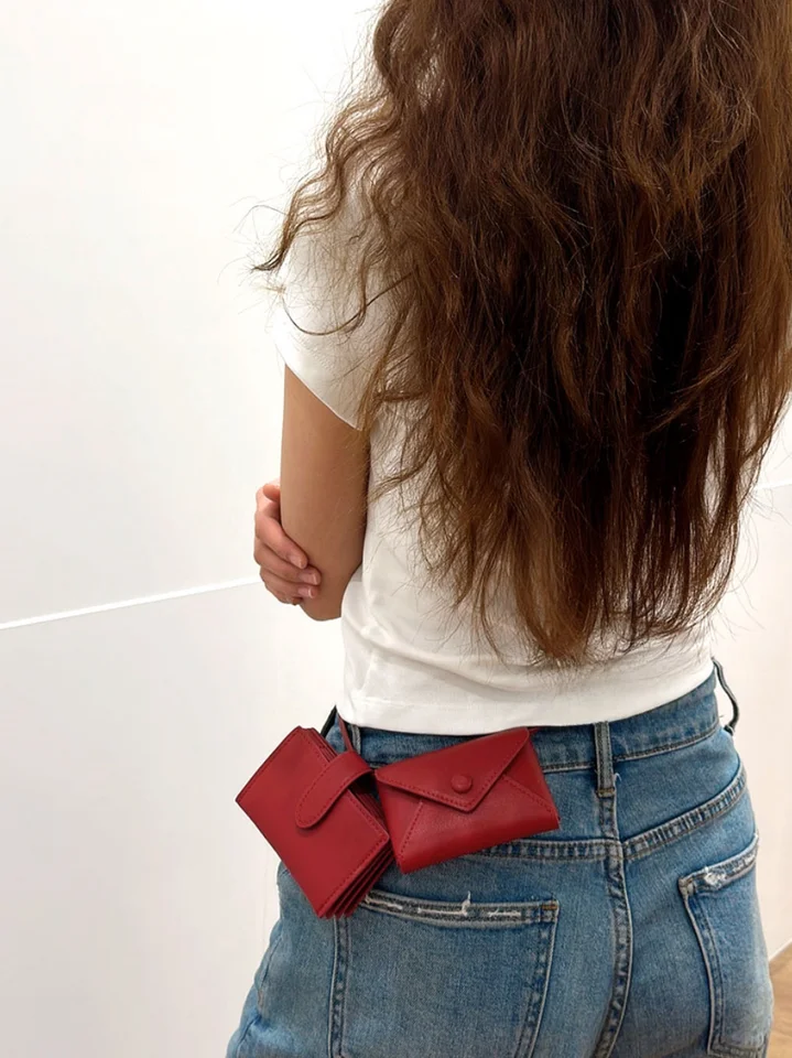 JOCH ミニレザーコインパース【牛革・エンベロープ型ウエストポーチ・シンプルデザイン】