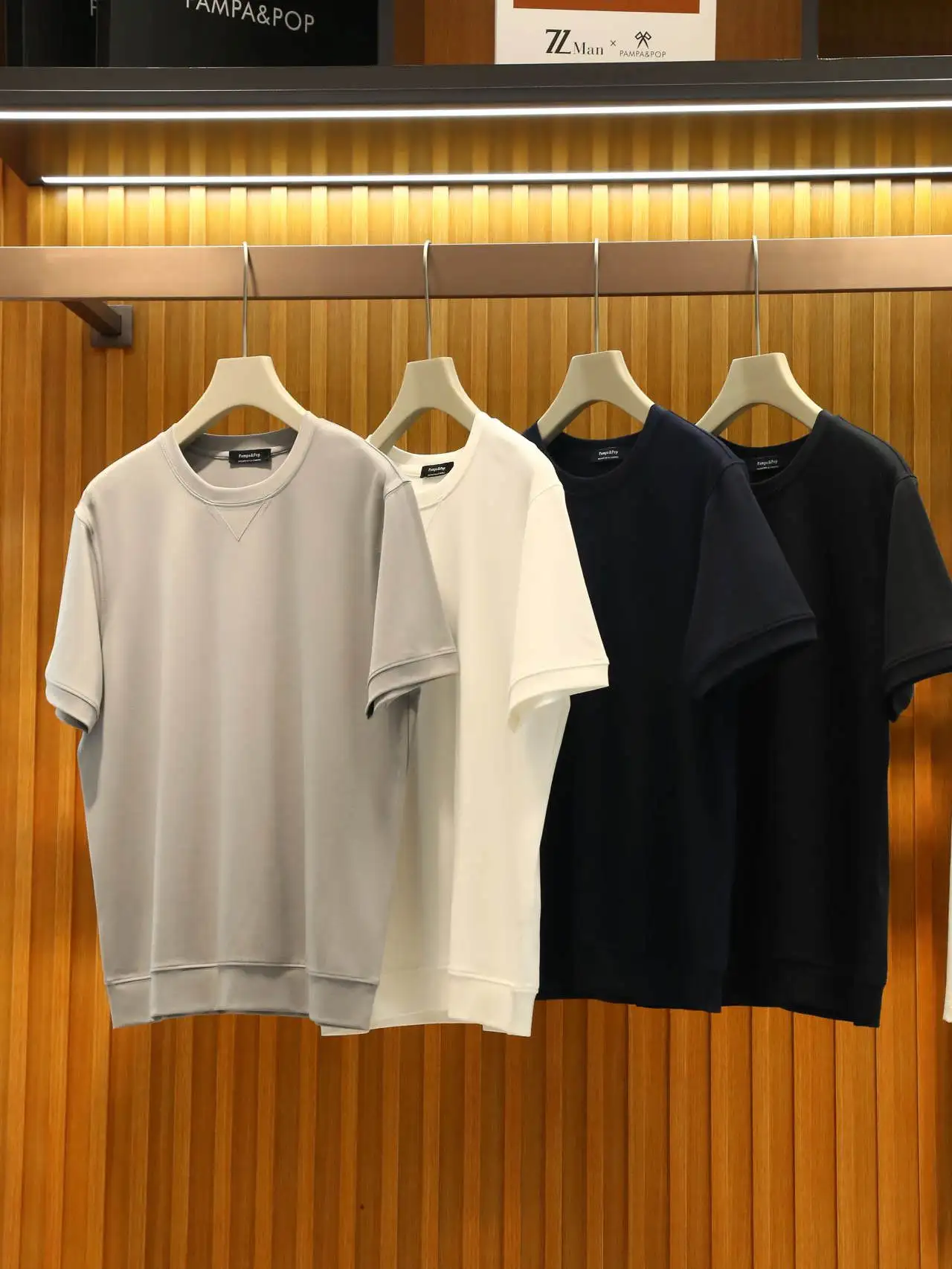 極上の柔らかさ！高級海島綿使用のリバーシブルニット半袖Tシャツ ストリートファッションに最適なTシャツ