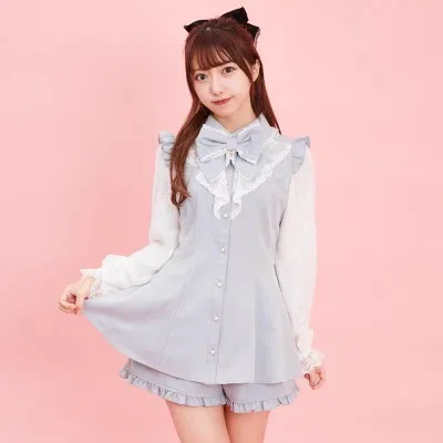 ぴちぴちの服は本当に「着るだけで気分が上がる」の？その秘密はここに
