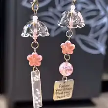 桜風鈴 手作りスマホチェーン【ビーズ付き・カメラ用・カジュアルデザイン】