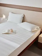 耳元で爽やか！シンプルな北欧デザインの涼感マット（セットアップ対応）