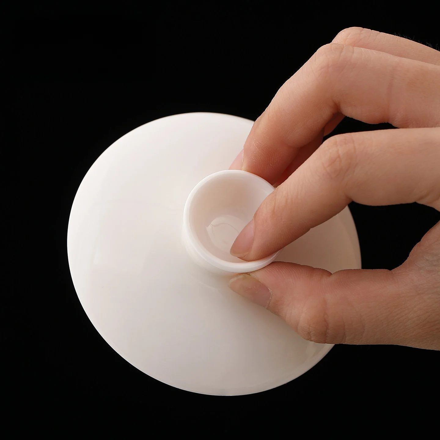 落し蓋とは？唐風デザインの茶器蓋が実際の使い方と素材特性を解説
