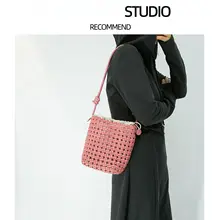 ミニバケツバッグ【輸入牛革・シンプルな手編み・斜め掛け対応】