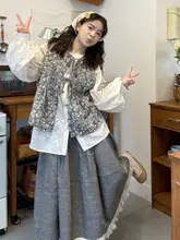 フレンチ風ヴィンテージデザインのシャツとリボンベスト【春季用・女性用】と優雅な半身スカート（セットアップ対応）