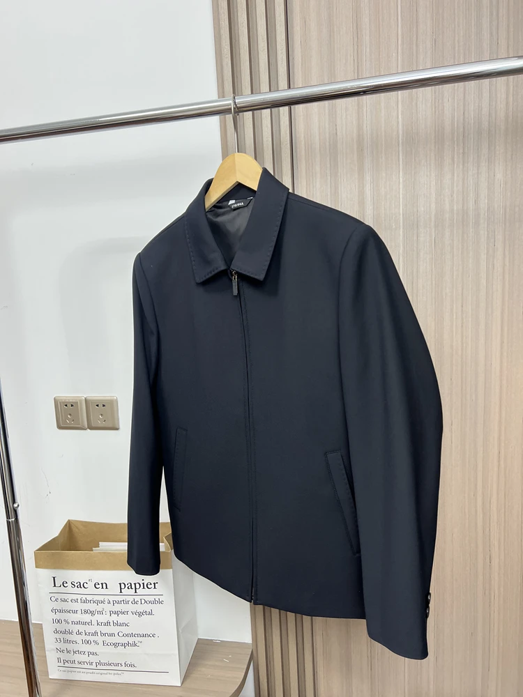 ビジネスカジュアルジャケット：春期通勤に最適な抗シワ無地翻領デザイン