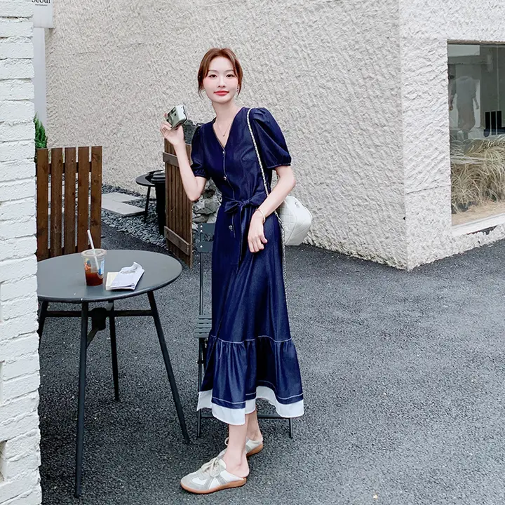 大人の魅力を引き立てる！エレガントなロマンティックブルーのマーメイドドレス（セットアップ対応）