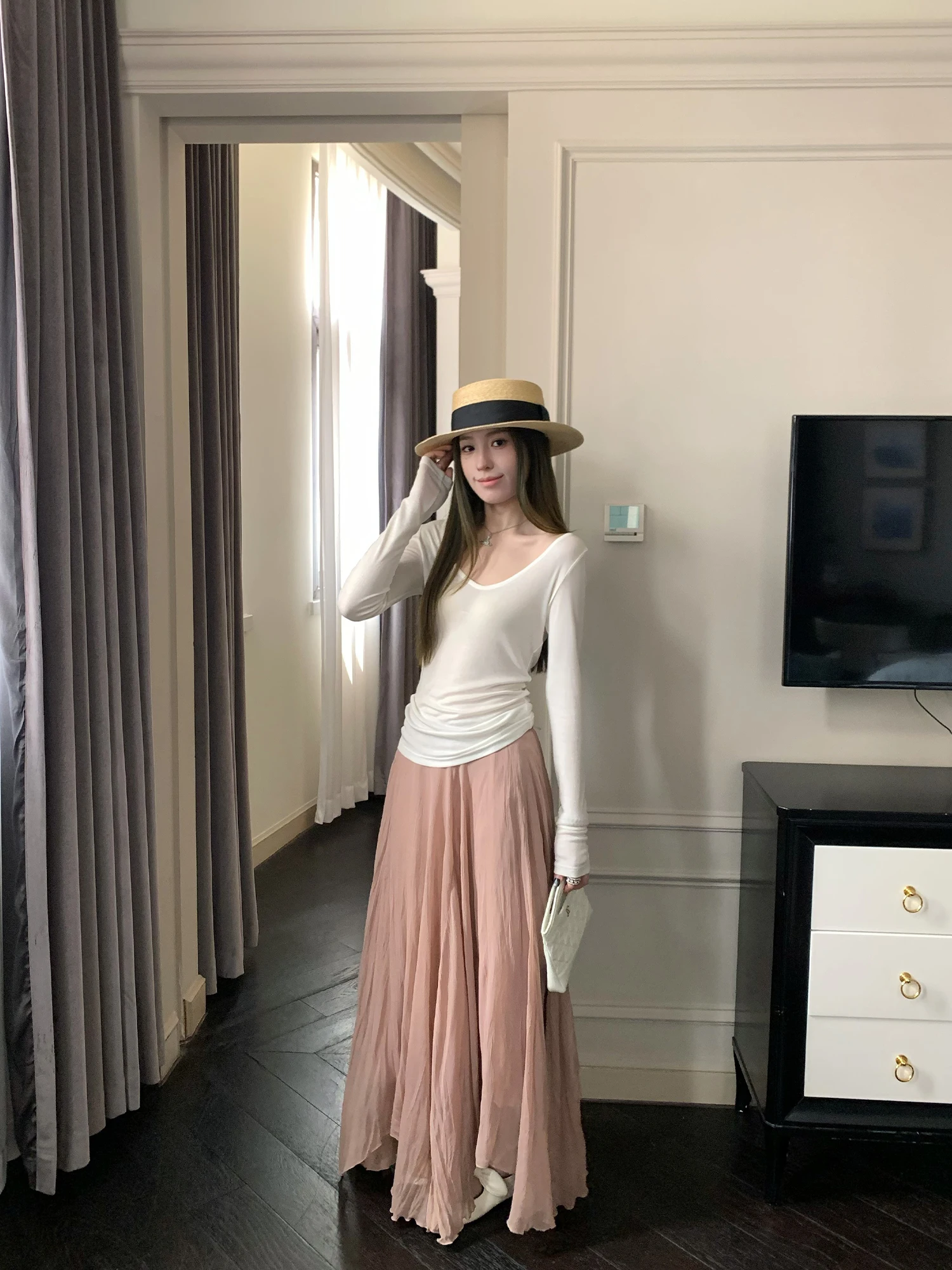 30代ママのきれいめファッションで通勤に不安を感じるとき、どうやって着こなす？