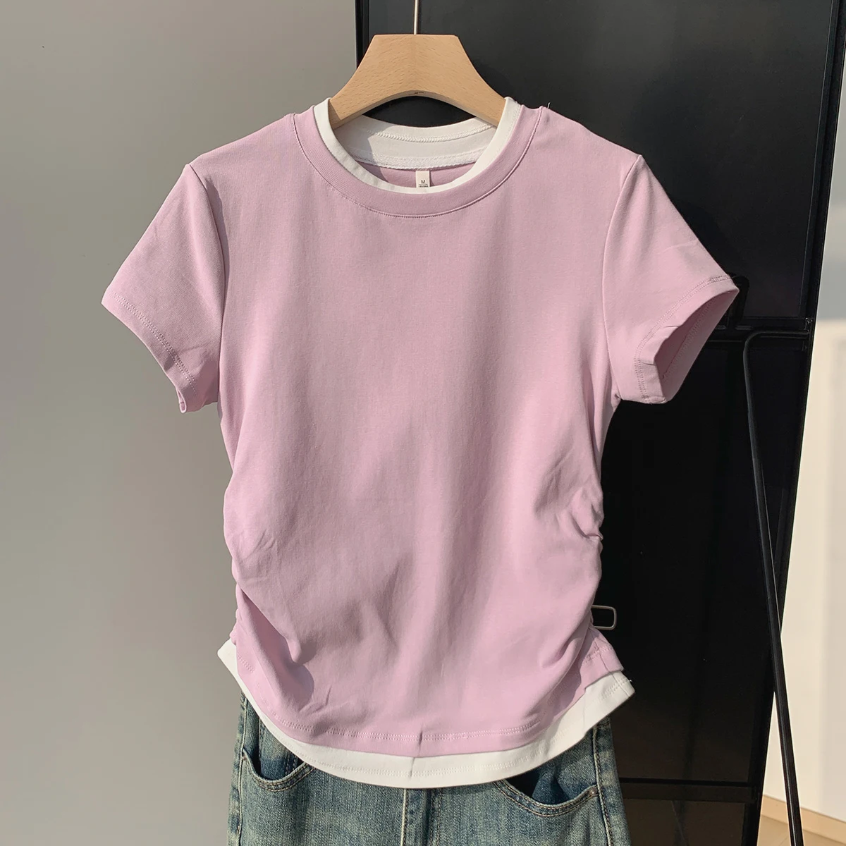 シアートップス tシャツ 重ね着で失敗しない方法は？