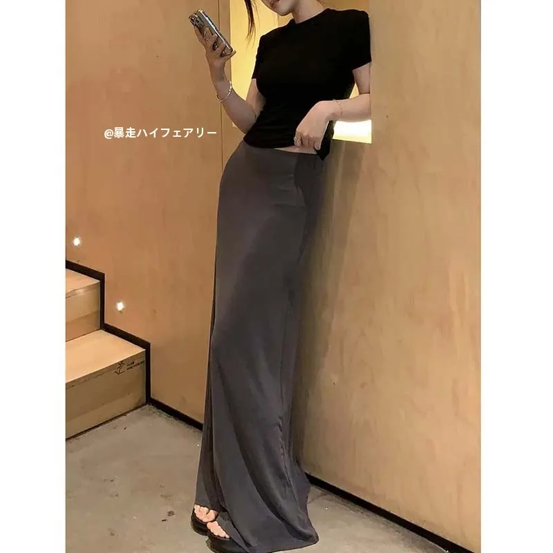 プリーツスカート コーデ 完全ガイド｜失敗しないスタイルの秘密