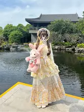 黄色のエクレクティックな漢服【琵琶袖・刺繍入り・可愛いロリータスタイル】