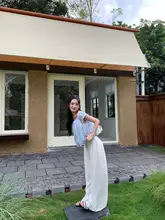 軽量で通気性のあるパンツ【女性用・広めのシルエット・夏に最適】