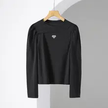 ハートデザインの透かしニット長袖Tシャツ【冬用・前身頃切り替え】