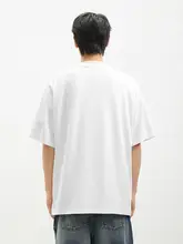 クラシックなラウンドネックの刺繍入り短袖Tシャツ【男性用・綿100%・カジュアルスタイル】