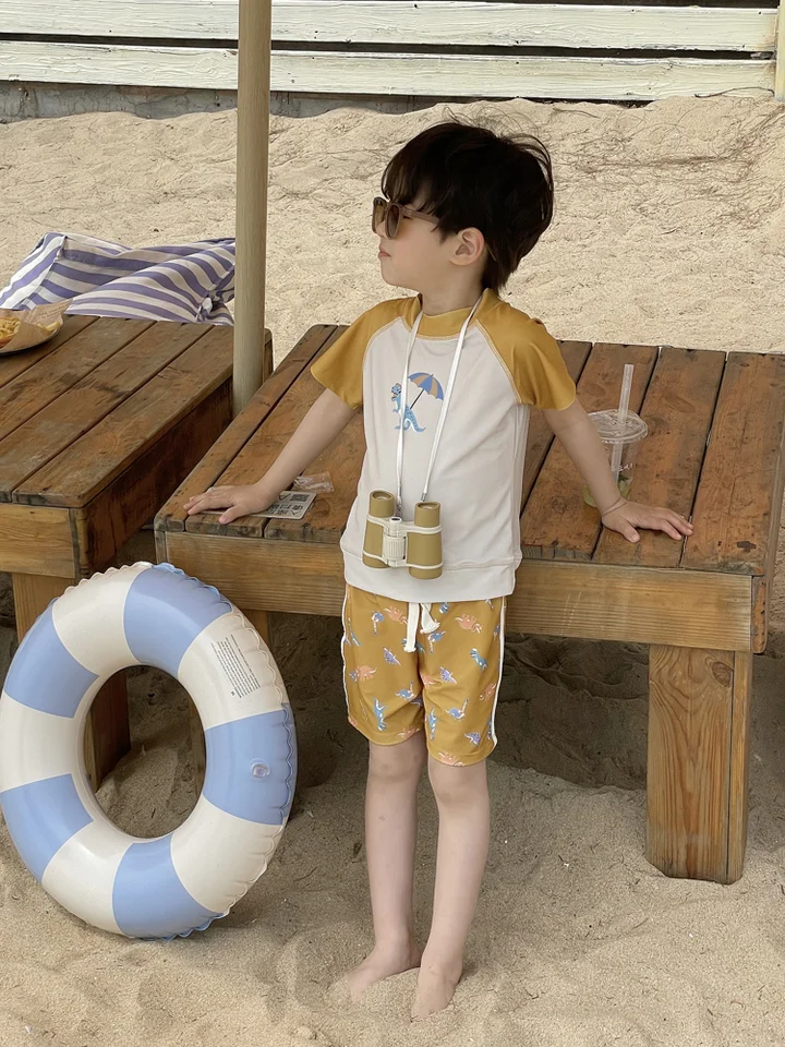 子供用恐竜柄水着セット【男の子用・半袖・速乾・2点セット】