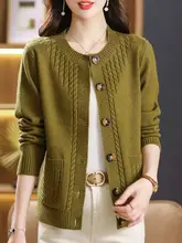 春秋用の薄手ニットカーディガン【短丈・気品あるデザイン・極上の柔らかさ】（セットアップ対応）