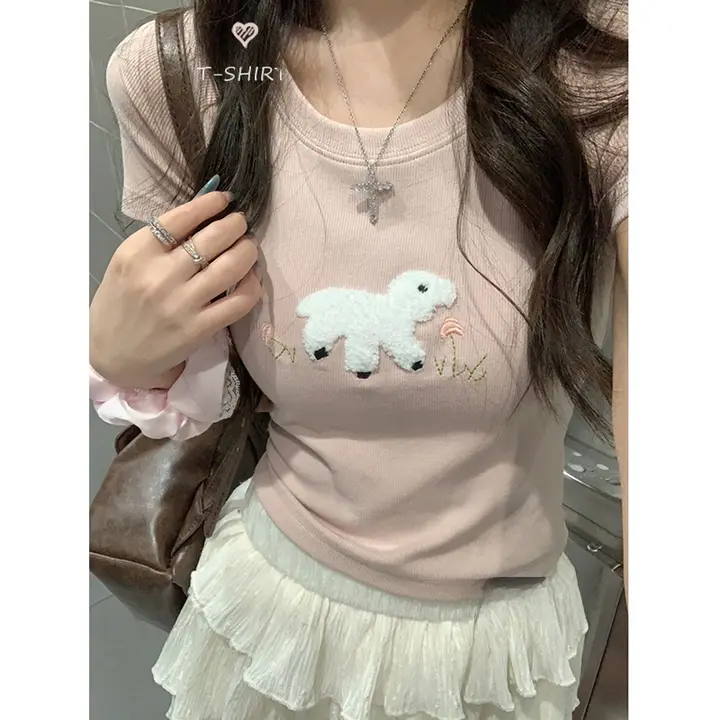 カートゥーン刺繍入り 短袖Tシャツ【ウエストシェイプ・コットン製】