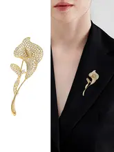 高級感あるパールデザインのブローチ【ファッションアクセサリー・スーツ用】