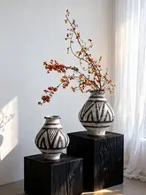 侘寂風ジオメトリック三角模様の花器【ホテルや民宿のインテリアに最適】