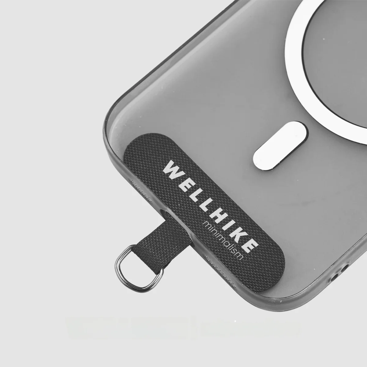 スマホにつけるストラップはどこで選ぶべき？WELLHIKEのアウトドア用クリップバックルが失敗しない理由