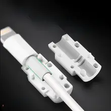 充電ケーブル 保護カバー 断線防止 猫 噛み防止 iPhone iPad 対応 「UGREEN」