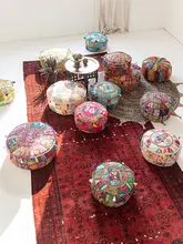 手作り刺繍の座布団【アメリカンスタイル・和室用・リビング・バルコニーに最適】
