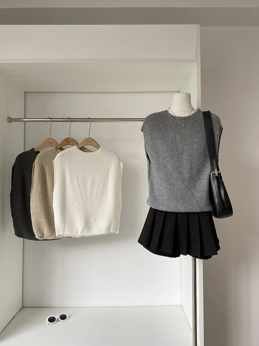 大人可愛い服 40代コーデの完全ガイド｜シンプルさと質感のバランス
