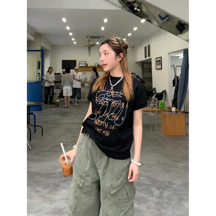 猫の手描きデザインTシャツ【夏用・速乾・抗菌・半袖・コットン素材】