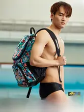 Arena 大容量の水泳用多分区リュックサック【男女兼用・収納力抜群・デザイン】
